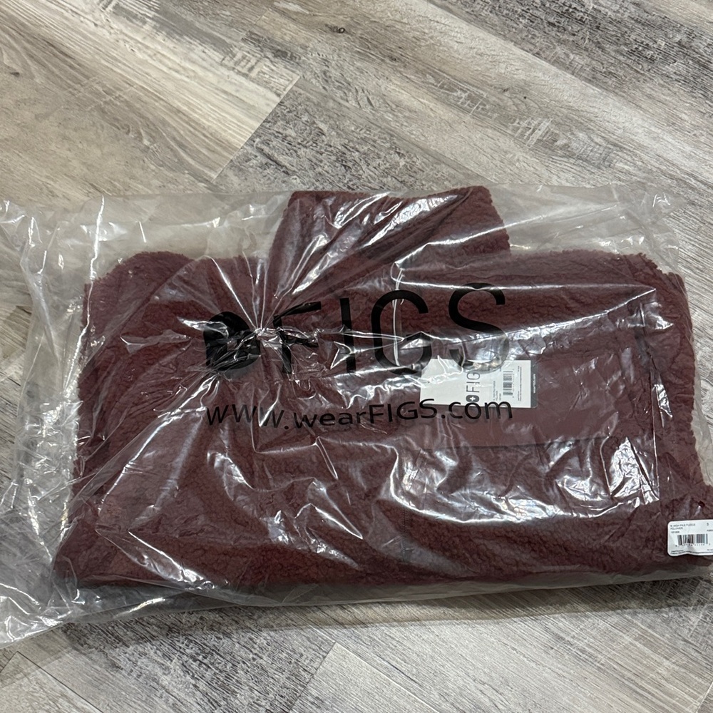 Figs fleece bomber jacket walnut small